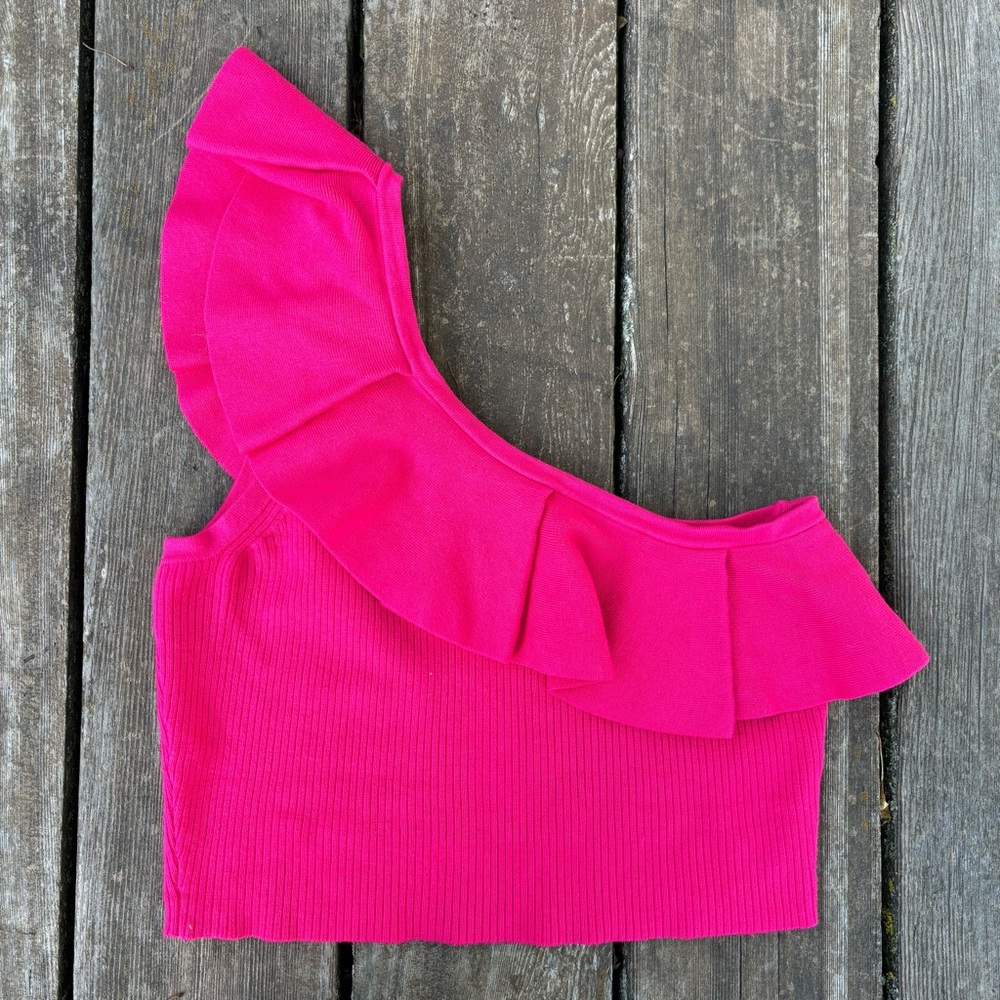EXPRESS Ruffle One Shoulder Cropped Sweater Tank Size M - Picture 3 of 10